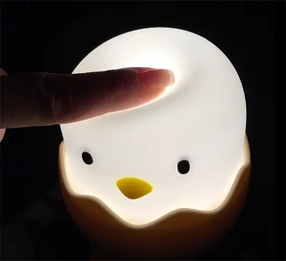 TECBOSS Smart Chick night light