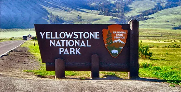Enter for your chance to win a trip for 4 to Yellowstone National Park