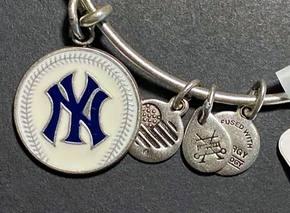 Win a New York Yankees MLB Charm Bangle Bracelet from Sweeties Sweeps