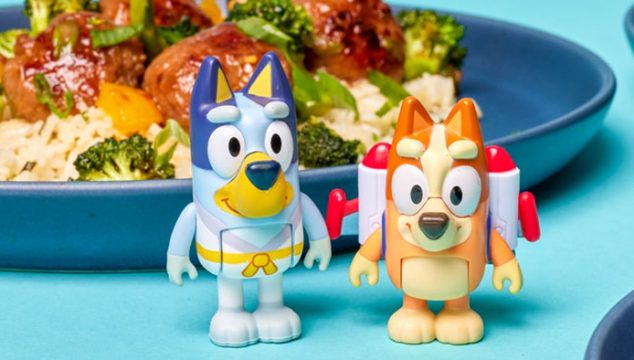 Enter for your chance to win a Home Chef gift card, as well as an amazing bundle of Bluey toys. Bluey and Home Chef have announced an exciting 4 week activation that will bring the magic of Bluey to Home Chef’s one-of-a-kind Family Menu!